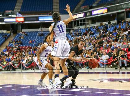 Thumbnail 2 in Rio Linda vs. Christian Brothers (CIF SJS D3 Final) photogallery.