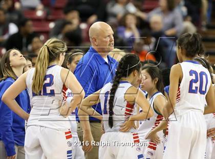 Thumbnail 2 in Rio Linda vs. Christian Brothers (CIF SJS D3 Final) photogallery.