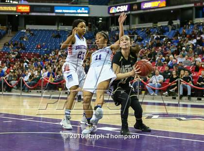 Thumbnail 3 in Rio Linda vs. Christian Brothers (CIF SJS D3 Final) photogallery.
