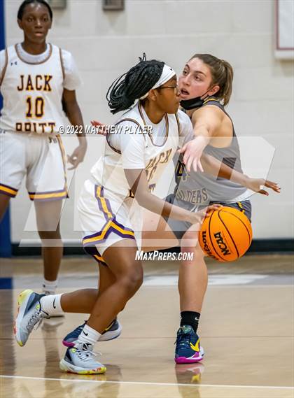 Thumbnail 2 in Corinth Holders vs Jack Britt (Cumberland County Holiday Classic) photogallery.