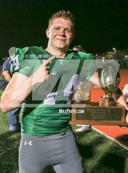 Thumbnail 1 in Round Valley vs. Thatcher (AIA 2A Final Award Photos) photogallery.