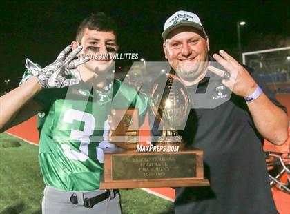 Thumbnail 1 in Round Valley vs. Thatcher (AIA 2A Final Award Photos) photogallery.