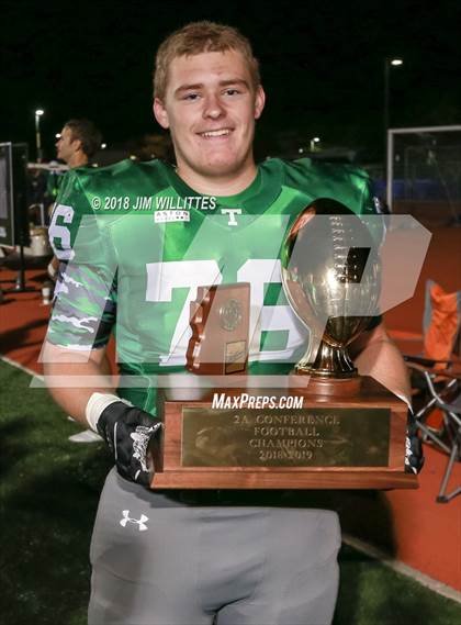 Thumbnail 1 in Round Valley vs. Thatcher (AIA 2A Final Award Photos) photogallery.