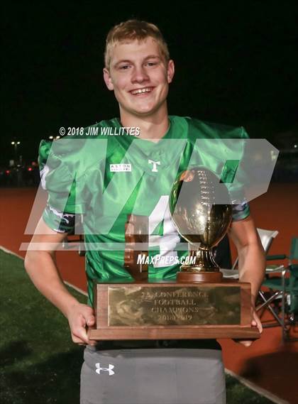 Thumbnail 3 in Round Valley vs. Thatcher (AIA 2A Final Award Photos) photogallery.