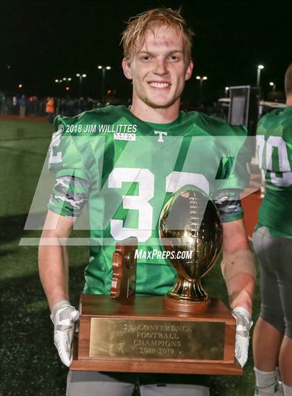 Thumbnail 1 in Round Valley vs. Thatcher (AIA 2A Final Award Photos) photogallery.