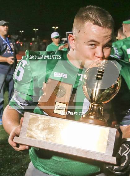 Thumbnail 1 in Round Valley vs. Thatcher (AIA 2A Final Award Photos) photogallery.