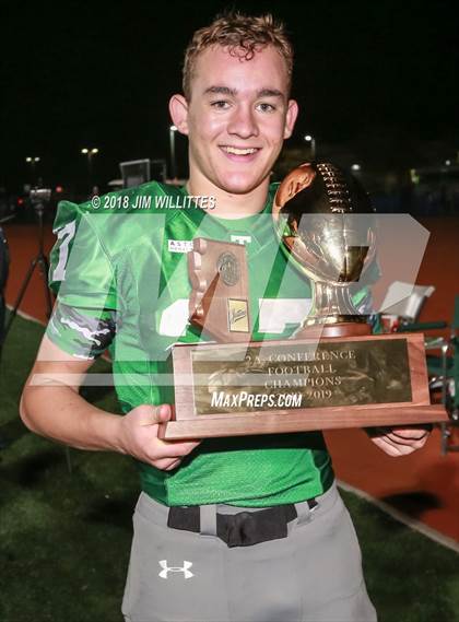 Thumbnail 2 in Round Valley vs. Thatcher (AIA 2A Final Award Photos) photogallery.