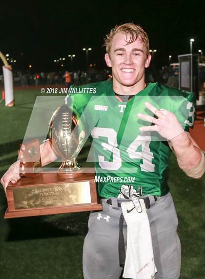 Thumbnail 3 in Round Valley vs. Thatcher (AIA 2A Final Award Photos) photogallery.