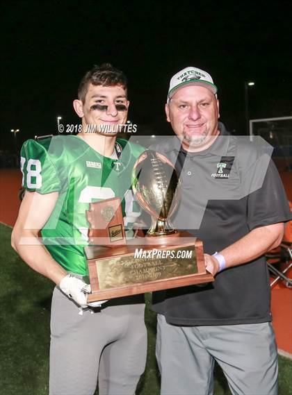 Thumbnail 3 in Round Valley vs. Thatcher (AIA 2A Final Award Photos) photogallery.