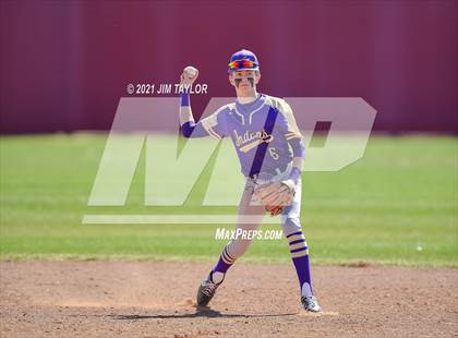 Thumbnail 1 in Weatherford Christian vs Alvarado (Mineral Wells Classic) photogallery.