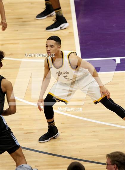 Thumbnail 1 in Villa Park @ Mission (CIF State Division 3 Final) photogallery.