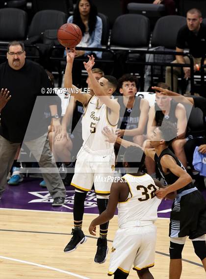 Thumbnail 3 in Villa Park @ Mission (CIF State Division 3 Final) photogallery.