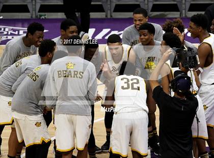 Thumbnail 1 in Villa Park @ Mission (CIF State Division 3 Final) photogallery.