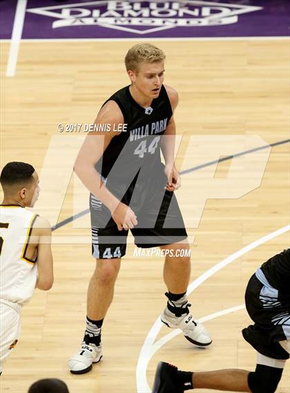 Thumbnail 3 in Villa Park @ Mission (CIF State Division 3 Final) photogallery.