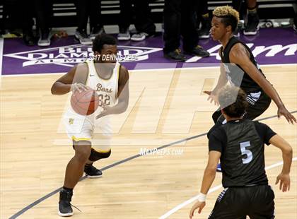 Thumbnail 2 in Villa Park @ Mission (CIF State Division 3 Final) photogallery.