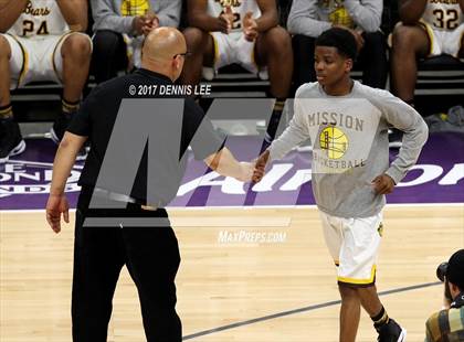 Thumbnail 3 in Villa Park @ Mission (CIF State Division 3 Final) photogallery.