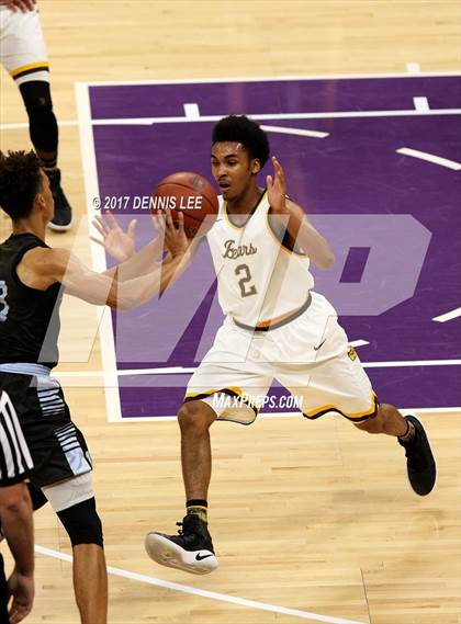 Thumbnail 1 in Villa Park @ Mission (CIF State Division 3 Final) photogallery.