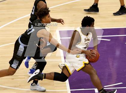 Thumbnail 3 in Villa Park @ Mission (CIF State Division 3 Final) photogallery.