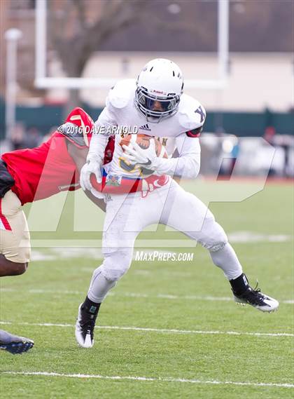 Thumbnail 2 in Xaverian Brothers vs. Everett (MIAA Division 1 Final) photogallery.