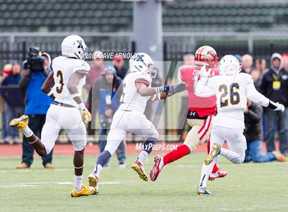 Thumbnail 1 in Xaverian Brothers vs. Everett (MIAA Division 1 Final) photogallery.