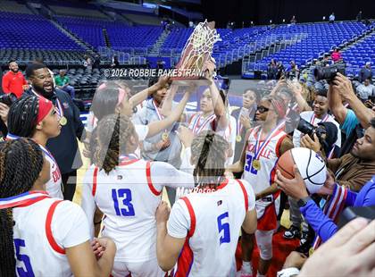 Thumbnail 3 in Duncanville vs. South Grand Prairie (UIL 6A Basketball Final Medal Ceremony) photogallery.