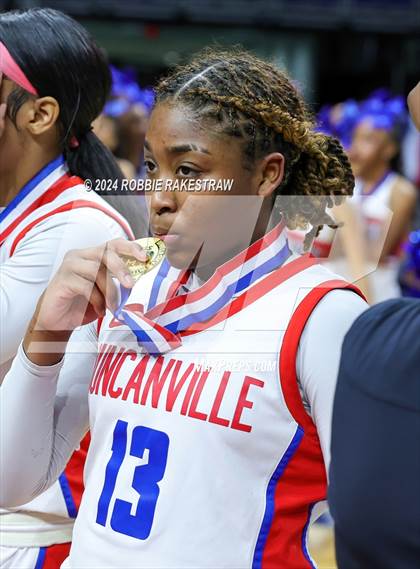 Thumbnail 1 in Duncanville vs. South Grand Prairie (UIL 6A Basketball Final Medal Ceremony) photogallery.