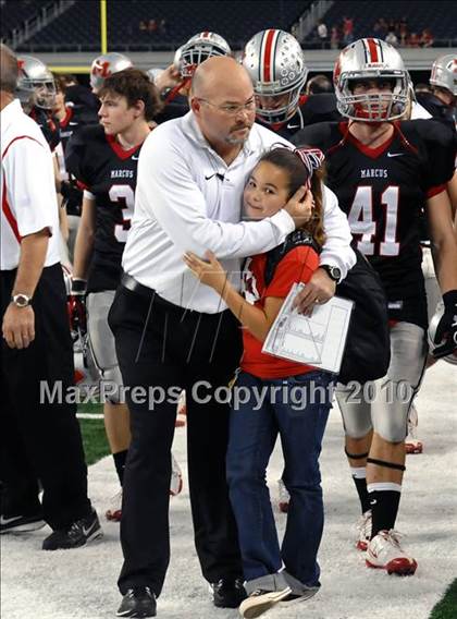 Thumbnail 2 in Grapevine vs. Marcus (Texas 5A Region 1 Bi-District Playoffs) photogallery.