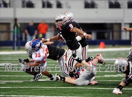Thumbnail 1 in Grapevine vs. Marcus (Texas 5A Region 1 Bi-District Playoffs) photogallery.