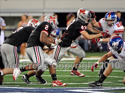 Thumbnail 3 in Grapevine vs. Marcus (Texas 5A Region 1 Bi-District Playoffs) photogallery.