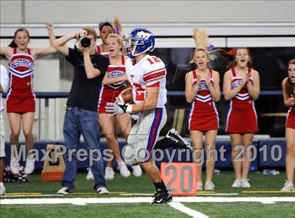 Thumbnail 2 in Grapevine vs. Marcus (Texas 5A Region 1 Bi-District Playoffs) photogallery.