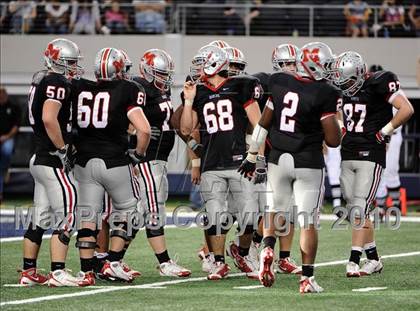 Thumbnail 1 in Grapevine vs. Marcus (Texas 5A Region 1 Bi-District Playoffs) photogallery.