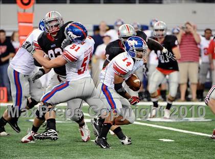 Thumbnail 1 in Grapevine vs. Marcus (Texas 5A Region 1 Bi-District Playoffs) photogallery.