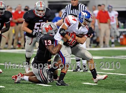 Thumbnail 1 in Grapevine vs. Marcus (Texas 5A Region 1 Bi-District Playoffs) photogallery.