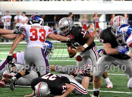 Thumbnail 2 in Grapevine vs. Marcus (Texas 5A Region 1 Bi-District Playoffs) photogallery.