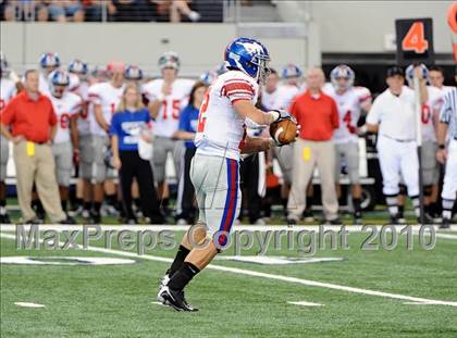 Thumbnail 1 in Grapevine vs. Marcus (Texas 5A Region 1 Bi-District Playoffs) photogallery.