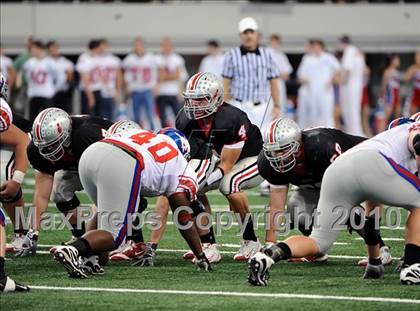 Thumbnail 2 in Grapevine vs. Marcus (Texas 5A Region 1 Bi-District Playoffs) photogallery.