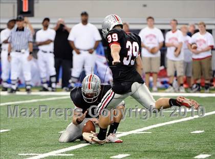 Thumbnail 1 in Grapevine vs. Marcus (Texas 5A Region 1 Bi-District Playoffs) photogallery.