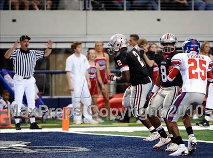 Thumbnail 3 in Grapevine vs. Marcus (Texas 5A Region 1 Bi-District Playoffs) photogallery.