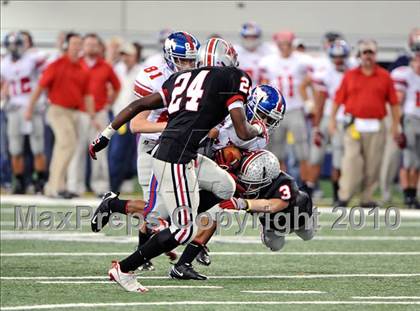 Thumbnail 1 in Grapevine vs. Marcus (Texas 5A Region 1 Bi-District Playoffs) photogallery.