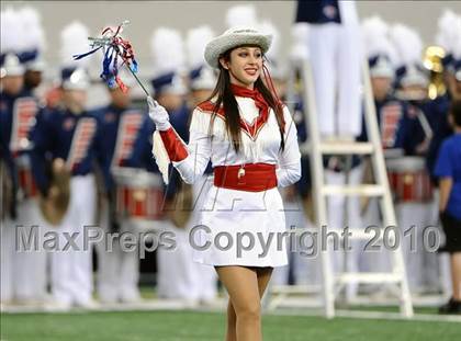 Thumbnail 3 in Grapevine vs. Marcus (Texas 5A Region 1 Bi-District Playoffs) photogallery.