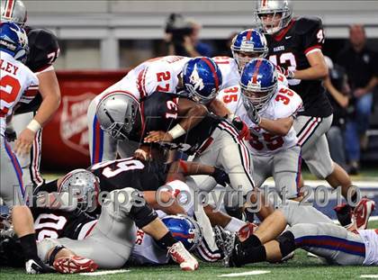 Thumbnail 3 in Grapevine vs. Marcus (Texas 5A Region 1 Bi-District Playoffs) photogallery.