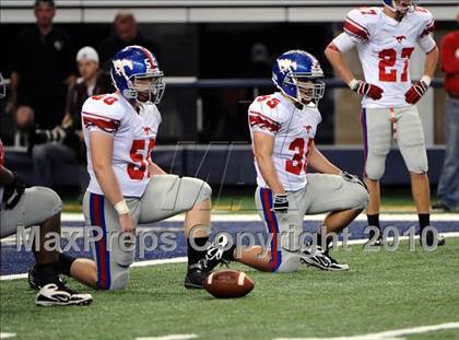 Thumbnail 3 in Grapevine vs. Marcus (Texas 5A Region 1 Bi-District Playoffs) photogallery.