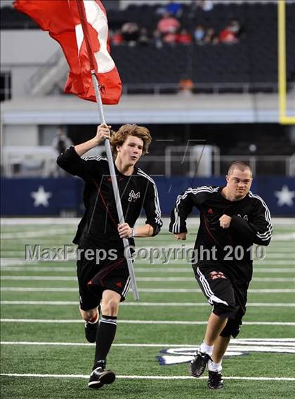 Thumbnail 2 in Grapevine vs. Marcus (Texas 5A Region 1 Bi-District Playoffs) photogallery.