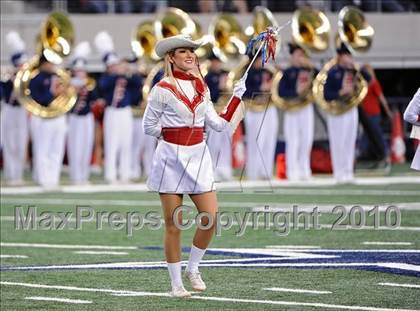 Thumbnail 2 in Grapevine vs. Marcus (Texas 5A Region 1 Bi-District Playoffs) photogallery.