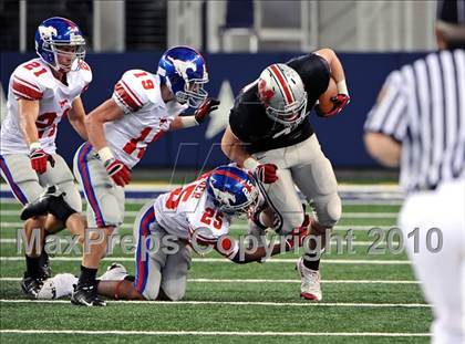 Thumbnail 2 in Grapevine vs. Marcus (Texas 5A Region 1 Bi-District Playoffs) photogallery.