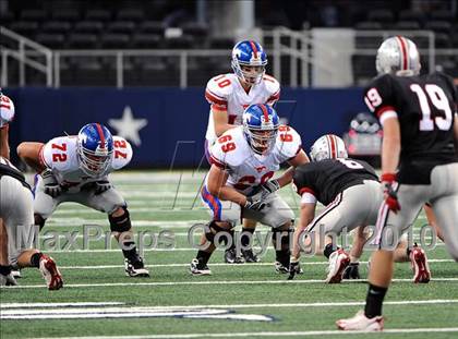 Thumbnail 2 in Grapevine vs. Marcus (Texas 5A Region 1 Bi-District Playoffs) photogallery.