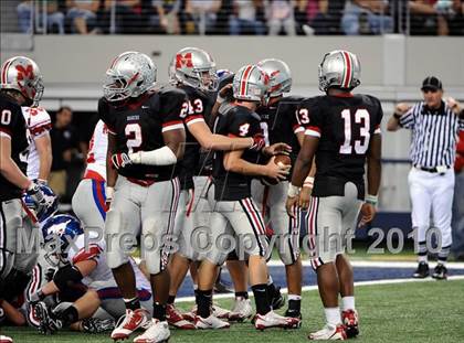 Thumbnail 3 in Grapevine vs. Marcus (Texas 5A Region 1 Bi-District Playoffs) photogallery.