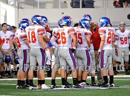 Thumbnail 2 in Grapevine vs. Marcus (Texas 5A Region 1 Bi-District Playoffs) photogallery.