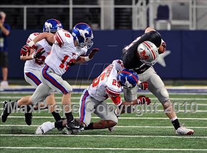 Thumbnail 3 in Grapevine vs. Marcus (Texas 5A Region 1 Bi-District Playoffs) photogallery.