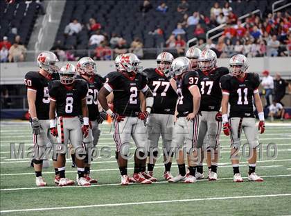 Thumbnail 1 in Grapevine vs. Marcus (Texas 5A Region 1 Bi-District Playoffs) photogallery.